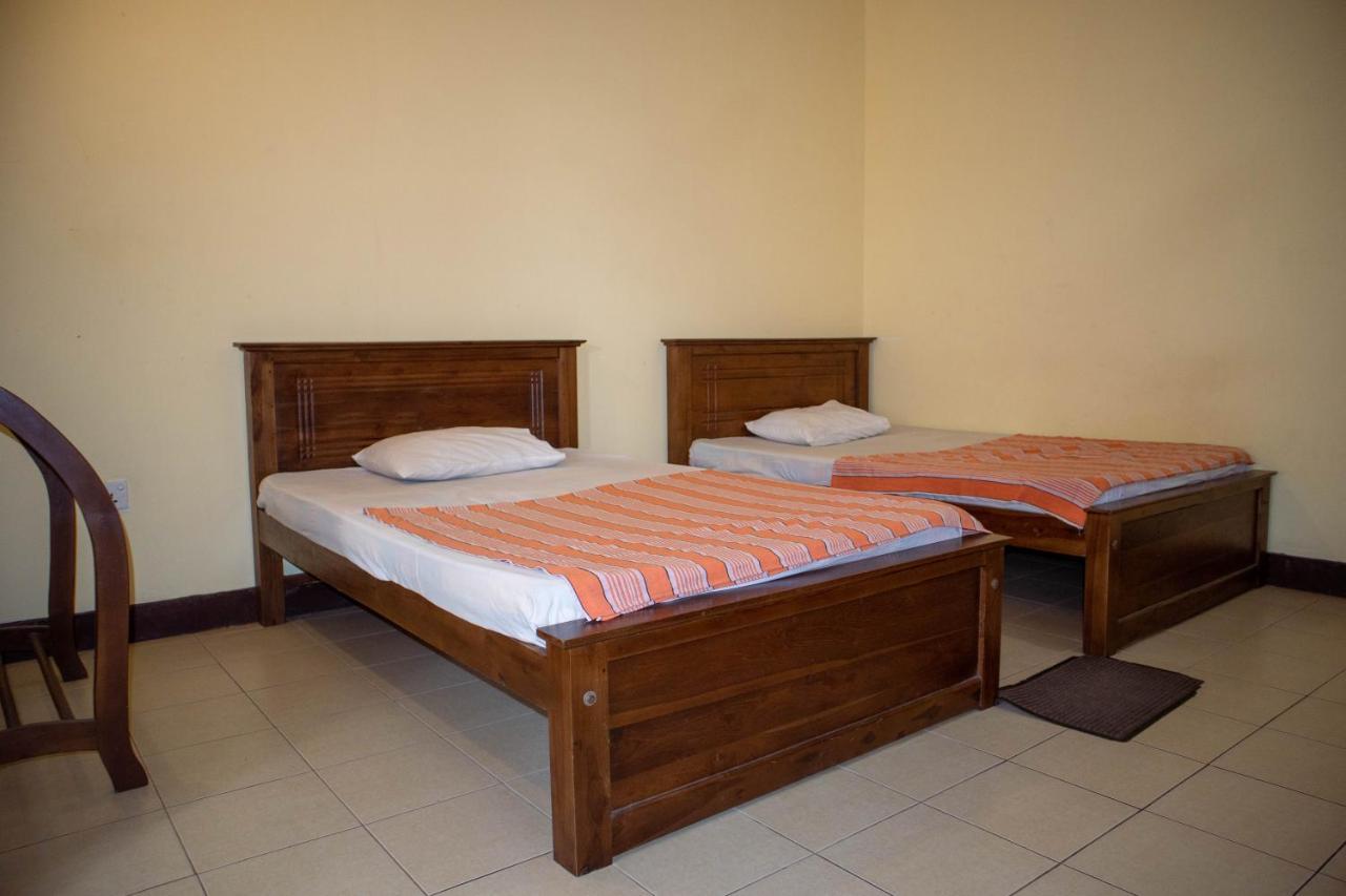 Chamaya Holiday Inn Balangoda Bagian luar foto