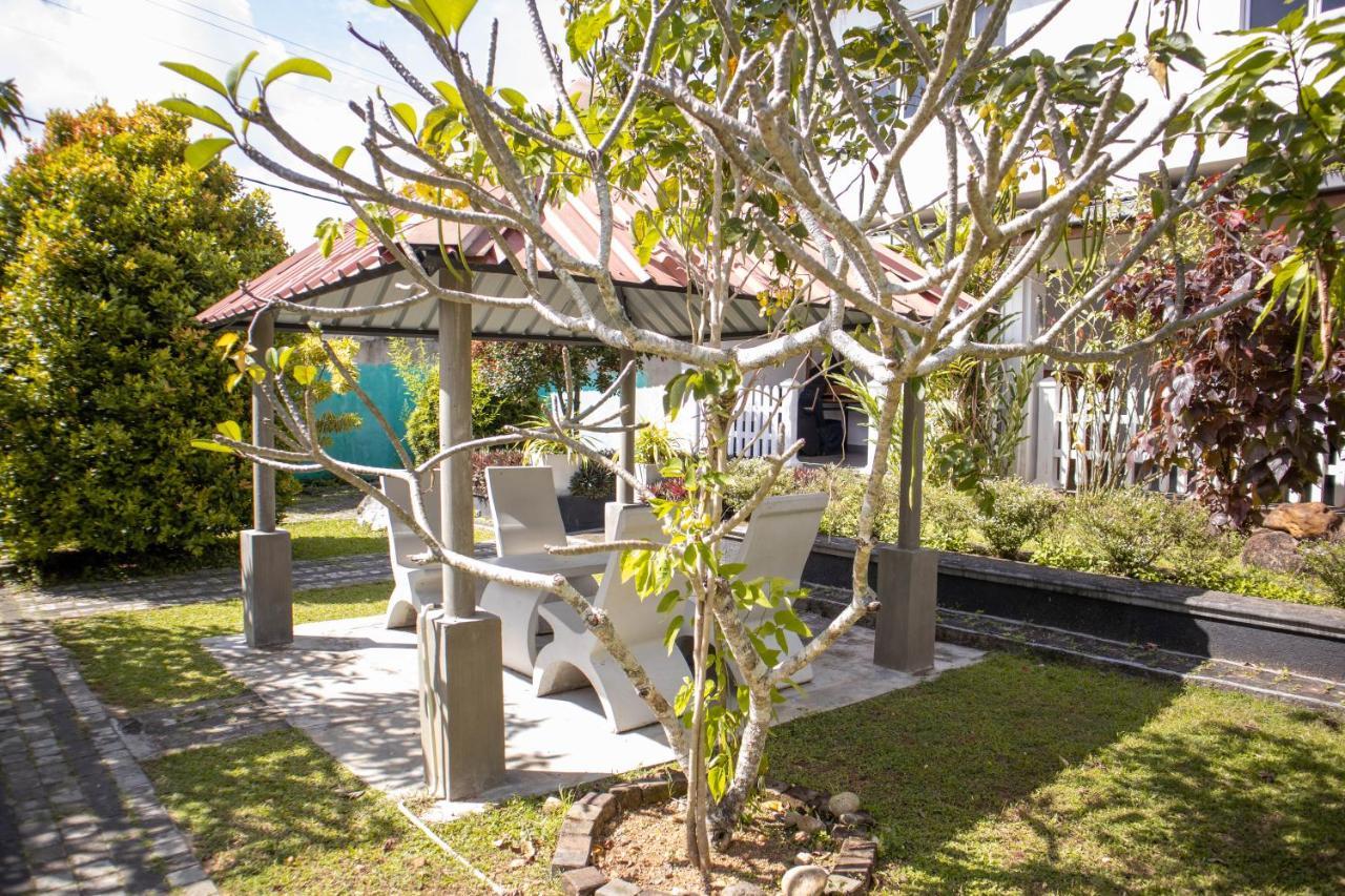 Chamaya Holiday Inn Balangoda Bagian luar foto